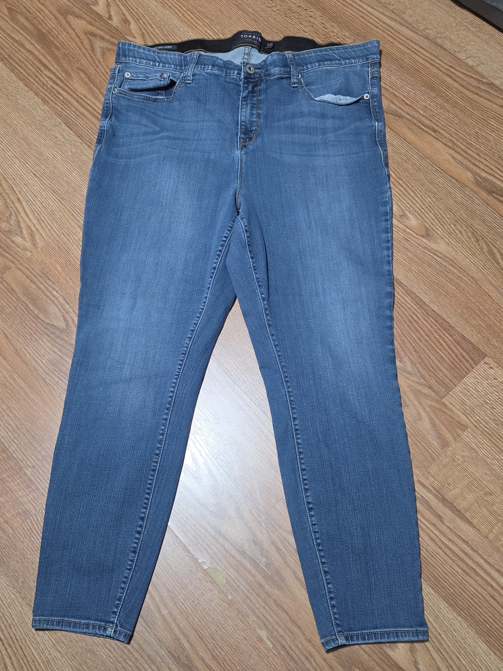 Torrid Mid-Rise Stretch Blue Skinny Jeans